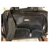 S1 - VINTAGE TRAVEL BAG (L34)