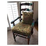 S1 - VINTAGE HAND-PAINTED ARM CHAIR (L88)