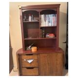 N1 - HOME OFFICE CABINET WITH HUTCH, CONTENTS (U6)
