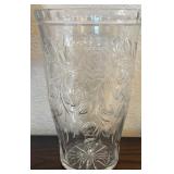 N1 - VINTAGE GLASS VASE (L19)
