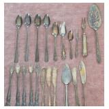 N1 - MIXED PIECES VINTAGE PLATWARE (L79)