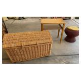 J1 - WICKER BOX, SIDE TABLE & STOOL (G42)