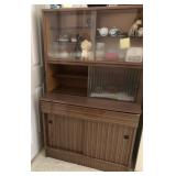 J1 - VINTAGE CHINA HUTCH (NO CONTENTS) (B15)