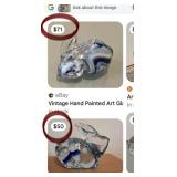 J1 - ART GLASS RABBIT FIGURINE (B10)