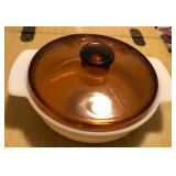 J1 - VINTAGE ANCHOR HOCKING CASSEROLE DISH
