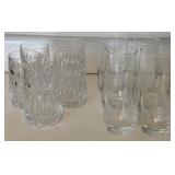J1 - MIXED LOT OF GLASSWARE (K30)