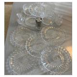 J1 - MIXED LOT OF GLASS DISHWARE (D34)