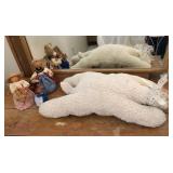 J1 - FLEECE BUNNY & COLLECTIBLE DOLLS (A20)