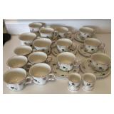 J1 - VILLEROY & BOCH CUPS & SAUCERS, EGGCUPS (K32)