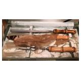 J1 - VINTAGE CARVING SET (M45)