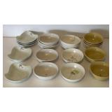 J1 - MIXED LOT OF BOWLS & DISHES (K60)