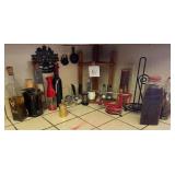 M - S&P SHAKERS, DECORATIVE BOTTLES, TOWEL HOLDER