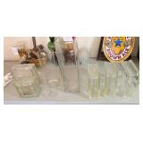 M - LOT OF GLASS VASES & 'BRICKS' (L60)