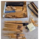 M - LETTER OPENERS & KEY CHAINS (G150)