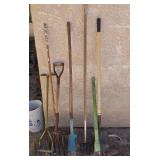 M - LOT OF YARD MAINTENANCE TOOLS (Y23)