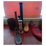M - WOODEN SPOOLS, SHOE FORMS (O24)