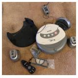 M - iROBOT VACUUM CLEANER & ACCESSORIES (R8)
