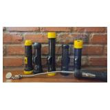 M - MIXED LOT OF FLASHLIGHTS (E55)