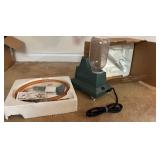 M - CLOTHING STEAMER (R11)