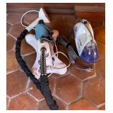 M - CLOTHING STEAMER, PET STAIN REMOVER (R36)