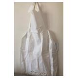 J2 - APRON WITH LACY TRIM (A36)