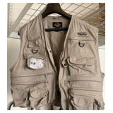 J2 - WHITE RIVER FISHING VEST SIZE L (DG4)