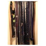 J2 - LOT OF MEN'S TIES & BELTS (M34)