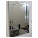 J2 - WALL MIRROR 40X28' (L62)