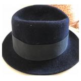 J2 - J.CREW HAT (A15)