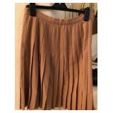 J2 - WOOL SKIRT SIZE 12 (M22)