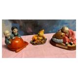11 - LOT OF THREE FIGURINES (L134)