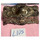 11 - VINTAGE KEEPSAKE BOX (L105)
