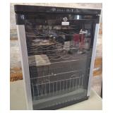 11- AVANTI BEVERAGE COOLER (P137)