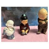 11 - LOT OF THREE FIGURINES (L137)