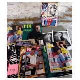 11 - LOT OF COLLECTIBLE MAGAZINES (P17)