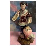 11 - CHINESE PORCELAIN FIGURINE (L202)