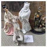 11 - LOT OF COLLECTIBLE FIGURINES (L197)