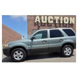714 - 2007 FORD ESCAPE XLT - 29K MILES