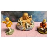 11 - LOT OF THREE FIGURINES 9L136)