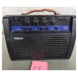 11 - YAMAHA GUITAR AMPLIFIER (P9)