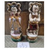 11 - TWO CHINESE PORCELAIN FIGURINES (L222)
