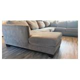 503 - SECTIONAL SOFA SET