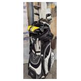 11 - GOLF CLUBS WITH CALLAWAY BAG