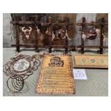 11 - MIXED LOT OF WESTERN DECOR (L227)