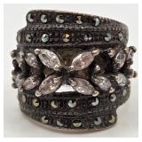 11 - .925 STERLING SILVER RING SIZE 6 (48)