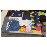 N1 - MIXED LOT OF CLOTHING & HATS (E74)