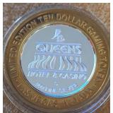 4 QUEENS - .999 FINE SILVER GAMING TOKEN (6)