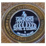 4 QUEENS - .999 FINE SILVER GAMING TOKEN (7)