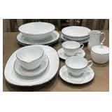N4 - 14-PIECES KENMARK DISHWARE (D57)
