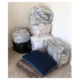 N4 - COMFORTERS, THROW RUGS, CUSHIONS (A24)